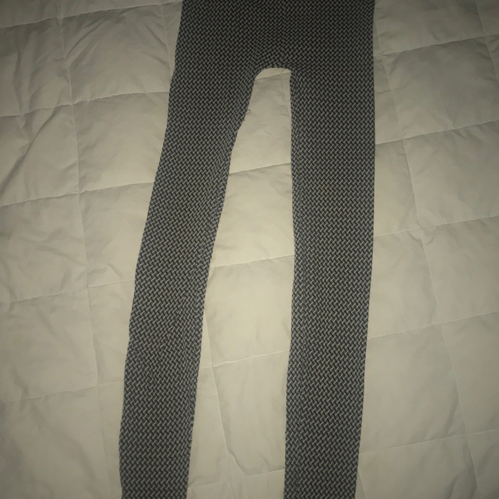 patterned leggings